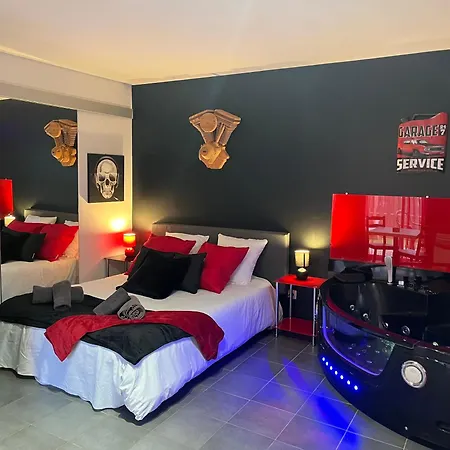 Le Maloya Couette-café